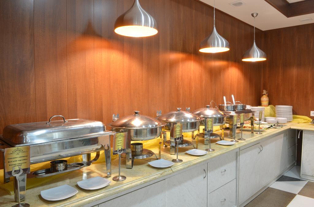 Altyn Dala Hotel Astana Luaran gambar