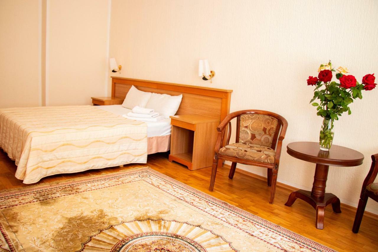 Altyn Dala Hotel Astana Luaran gambar